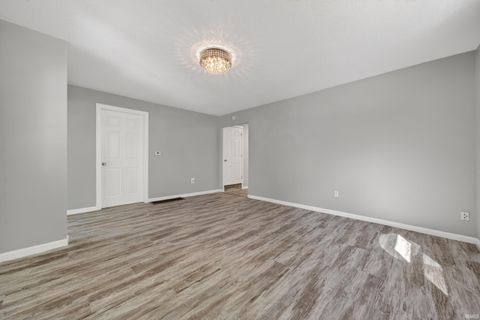 Tiny photo for 1511 Michigan Avenue, Logansport, IN 46947 (MLS # 202621703)