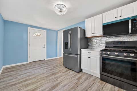 Tiny photo for 1511 Michigan Avenue, Logansport, IN 46947 (MLS # 202621703)