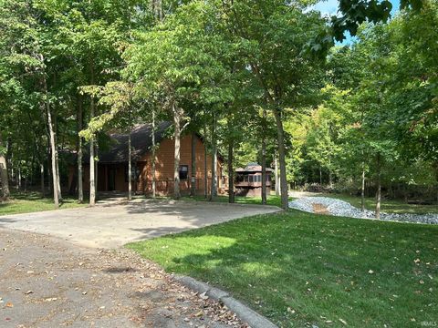 Tiny photo for 893 Bobtail Court, Peru, IN 46970 (MLS # 202538496)