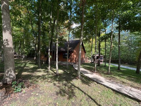 Tiny photo for 893 Bobtail Court, Peru, IN 46970 (MLS # 202538496)