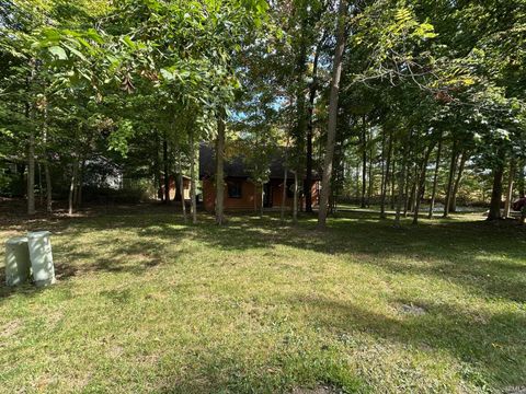 Tiny photo for 893 Bobtail Court, Peru, IN 46970 (MLS # 202538496)