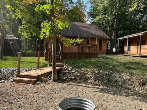 Tiny photo for 893 Bobtail Court, Peru, IN 46970 (MLS # 202538496)