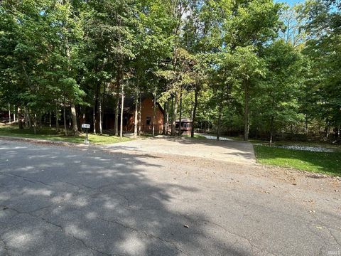 Tiny photo for 893 Bobtail Court, Peru, IN 46970 (MLS # 202538496)