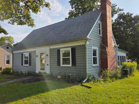 Tiny photo for 511 S Illinois Street, Monticello, IN 47960 (MLS # 202636698)