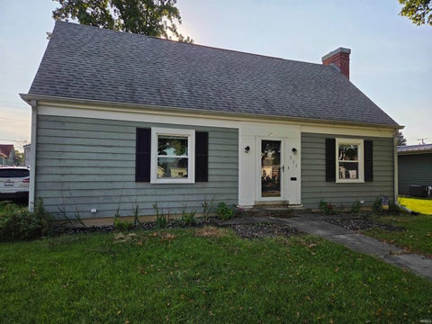 Photo of 511 S Illinois Street, Monticello, IN 47960 (MLS # 202636698)