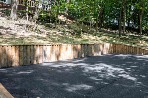 Tiny photo for 3118 S Hoff Lane, Bloomington, IN 47403 (MLS # 202644183)