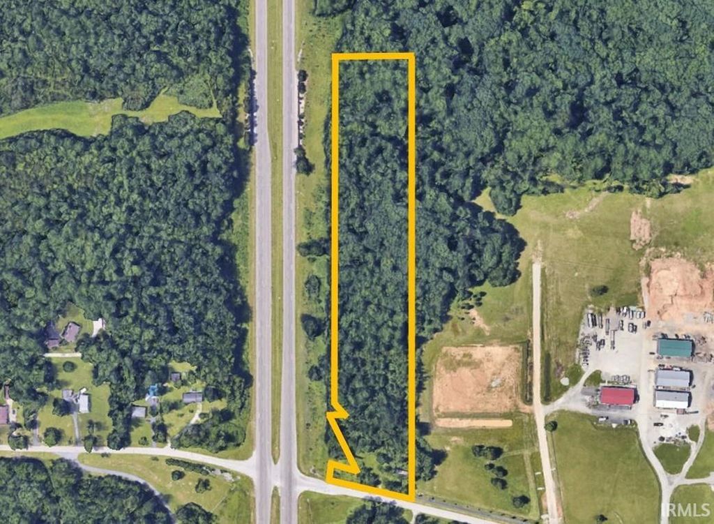 Photo of 101 E Smithville Road, Bloomington, IN 47401 (MLS # 202611783)