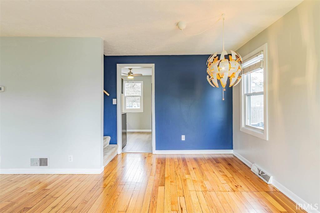 South Bend, Indiana 46635, United States, 3 Bedrooms Bedrooms, ,1 BathroomBathrooms,Residential,Active,3513