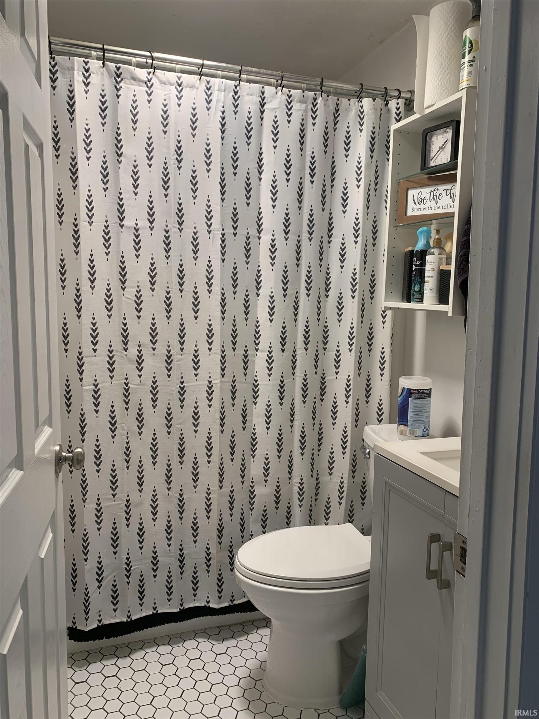 South Bend, Indiana 46635, United States, 3 Bedrooms Bedrooms, ,1 BathroomBathrooms,Residential,Active,3513