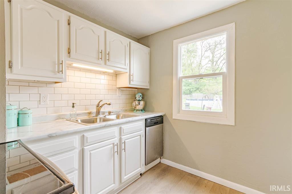 South Bend, Indiana 46635, United States, 3 Bedrooms Bedrooms, ,1 BathroomBathrooms,Residential,Active,3513