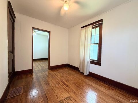 Tiny photo for 1108 N Courtland Avenue, Kokomo, IN 46901 (MLS # 202622762)