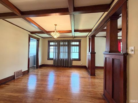 Tiny photo for 1108 N Courtland Avenue, Kokomo, IN 46901 (MLS # 202622762)