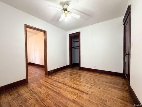 Tiny photo for 1108 N Courtland Avenue, Kokomo, IN 46901 (MLS # 202622762)