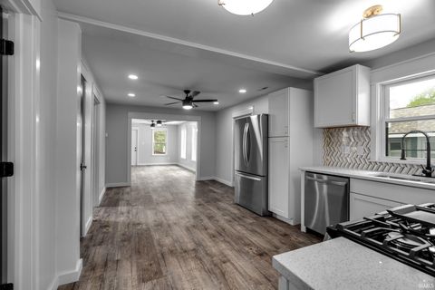 Tiny photo for 1108 Potomac Avenue, Lafayette, IN 47905 (MLS # 202613693)