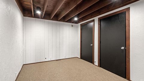 Tiny photo for 600 E Markland Avenue, Kokomo, IN 46902 (MLS # 202543777)