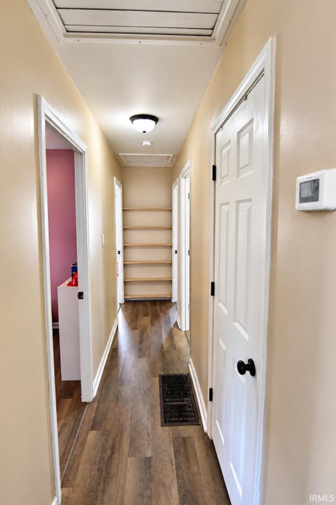 Tiny photo for 607 Lexington Road, Evansville, IN 47710 (MLS # 202643657)
