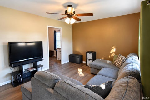 Tiny photo for 607 Lexington Road, Evansville, IN 47710 (MLS # 202643657)