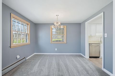 Tiny photo for 6116 Beaumont Drive, Fort Wayne, IN 46825 (MLS # 202610586)