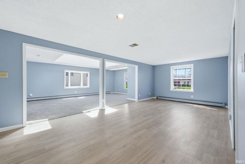 Tiny photo for 6116 Beaumont Drive, Fort Wayne, IN 46825 (MLS # 202610586)