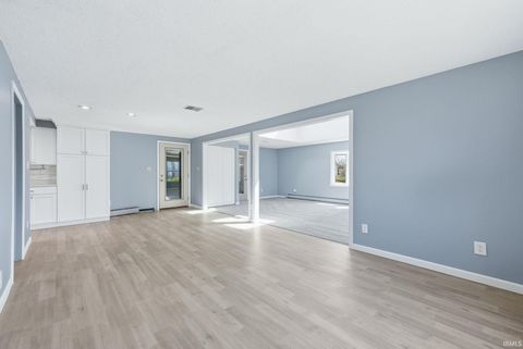 Tiny photo for 6116 Beaumont Drive, Fort Wayne, IN 46825 (MLS # 202610586)