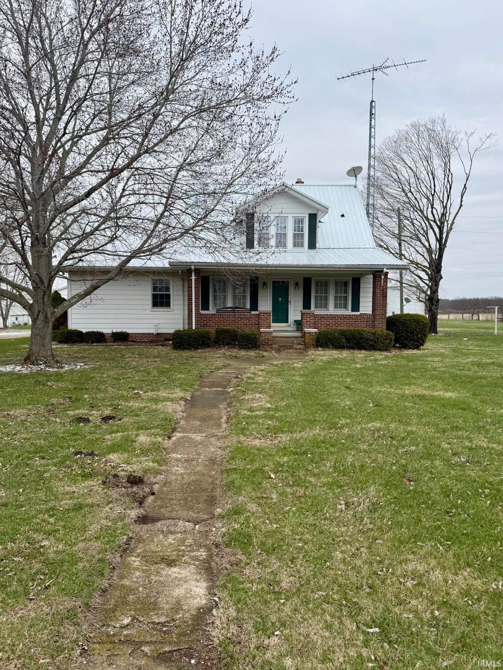 Photo of 8410 W 200 S, West Point, IN 47992 (MLS # 202609805)