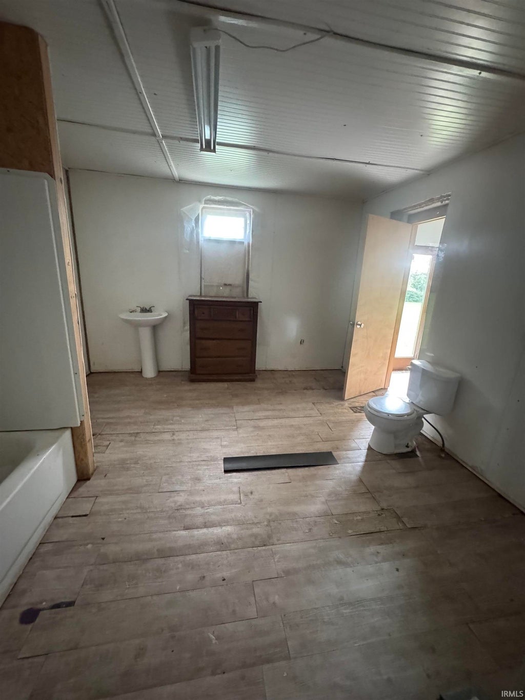 Photo of 512 W Frank Street Street, Mitchell, IN 47446 (MLS # 202640012)