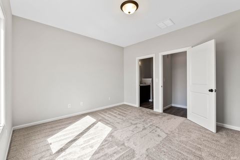 Tiny photo for 1384 Zenos Boulevard, Fort Wayne, IN 46818 (MLS # 202603330)