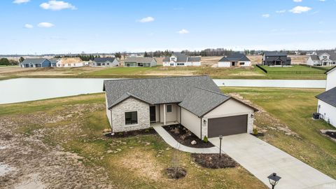 Tiny photo for 1384 Zenos Boulevard, Fort Wayne, IN 46818 (MLS # 202603330)