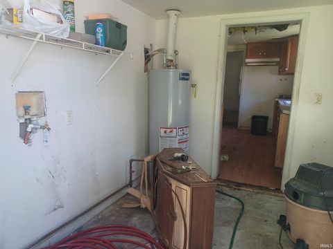 Tiny photo for 2716 S Villa Drive, Evansville, IN 47714 (MLS # 202617670)