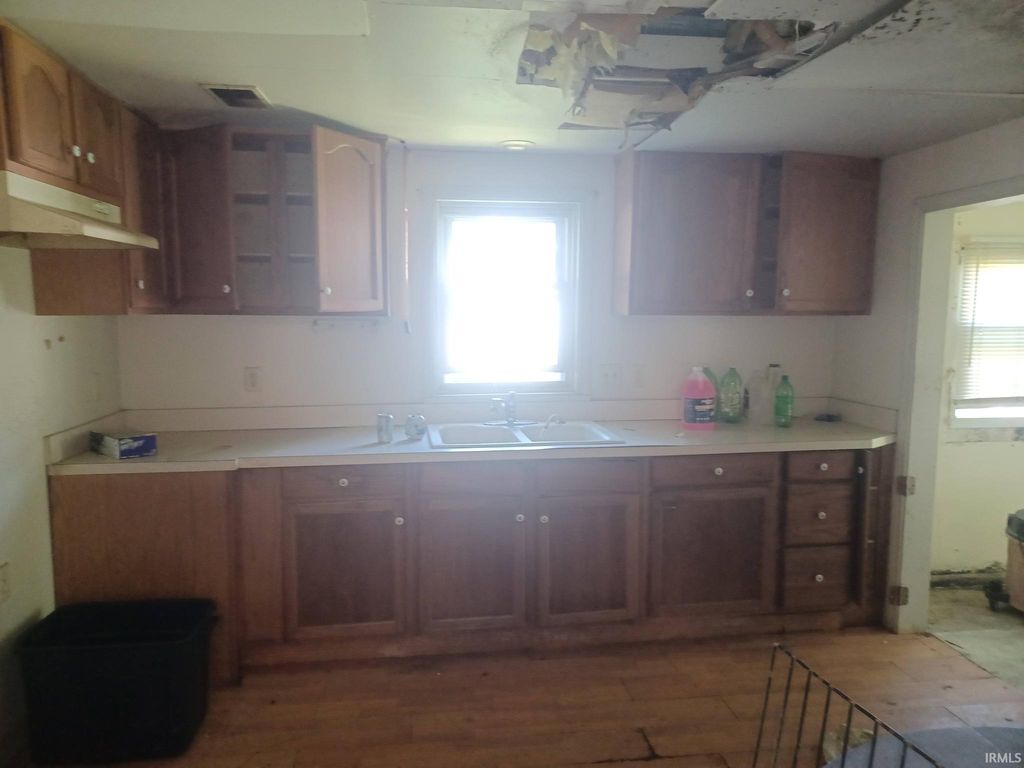 Photo of 2716 S Villa Drive, Evansville, IN 47714 (MLS # 202617670)