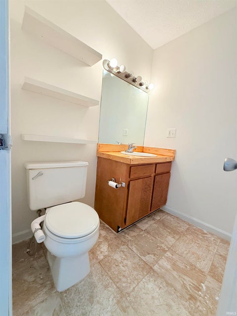Tiny photo for 1527 W 31st Street, Marion, IN 46953 (MLS # 202637335)