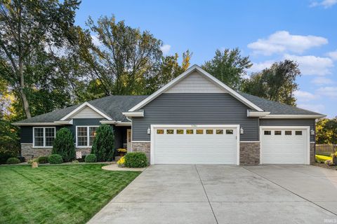 Photo of 50961 Forest Lake Trail, South Bend, IN 46628 (MLS # 202540968)