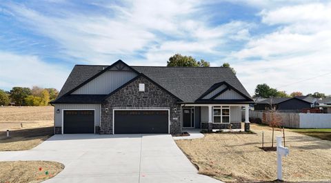 Tiny photo for 3565 N West Shafer Drive, Monticello, IN 47960 (MLS # 202542302)