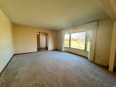 Tiny photo for 1 Golfview Drive, Logansport, IN 46947 (MLS # 202606282)
