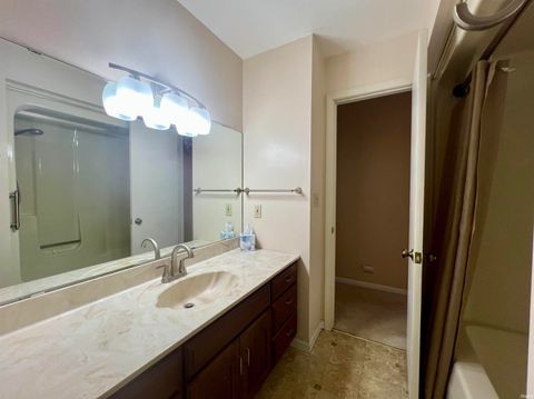 Tiny photo for 1 Golfview Drive, Logansport, IN 46947 (MLS # 202606282)