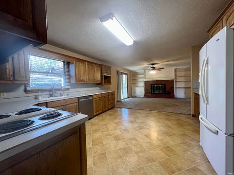 Tiny photo for 1 Golfview Drive, Logansport, IN 46947 (MLS # 202606282)