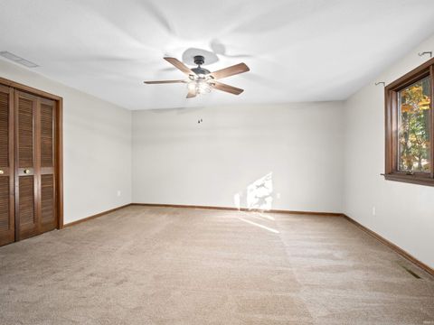 Tiny photo for 5134 W Arlington Park Boulevard, Fort Wayne, IN 46835 (MLS # 202543063)