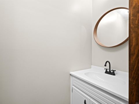 Tiny photo for 5134 W Arlington Park Boulevard, Fort Wayne, IN 46835 (MLS # 202543063)