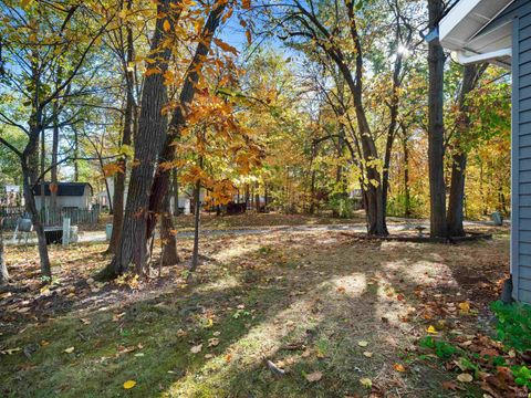 Tiny photo for 5134 W Arlington Park Boulevard, Fort Wayne, IN 46835 (MLS # 202543063)