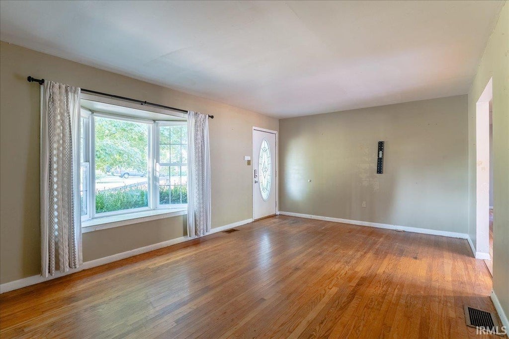 Photo of 8566 W Parker Street, Richland, IN 47634 (MLS # 202636569)
