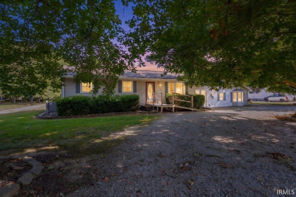 Photo of 8566 W Parker Street, Richland, IN 47634 (MLS # 202636569)