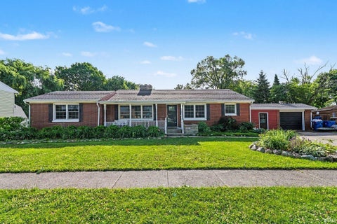 Photo of 222 S Shumaker Drive, Bremen, IN 46506 (MLS # 202621059)