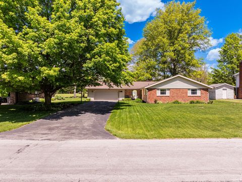 Tiny photo for 8904 W Lonebeech Drive, Muncie, IN 47304 (MLS # 202618449)