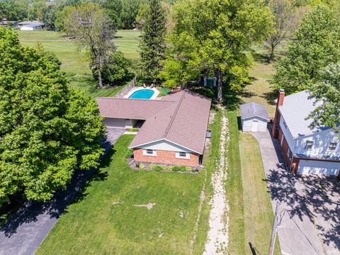 Tiny photo for 8904 W Lonebeech Drive, Muncie, IN 47304 (MLS # 202618449)