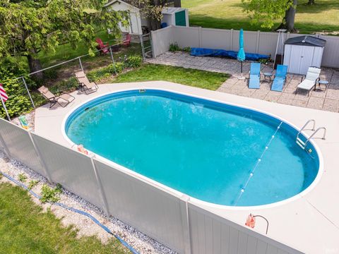 Tiny photo for 8904 W Lonebeech Drive, Muncie, IN 47304 (MLS # 202618449)