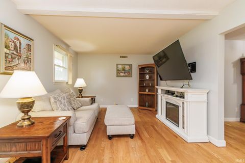 Tiny photo for 8904 W Lonebeech Drive, Muncie, IN 47304 (MLS # 202618449)