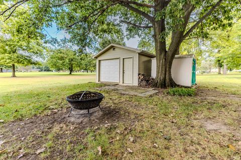 Tiny photo for 8904 W Lonebeech Drive, Muncie, IN 47304 (MLS # 202618449)