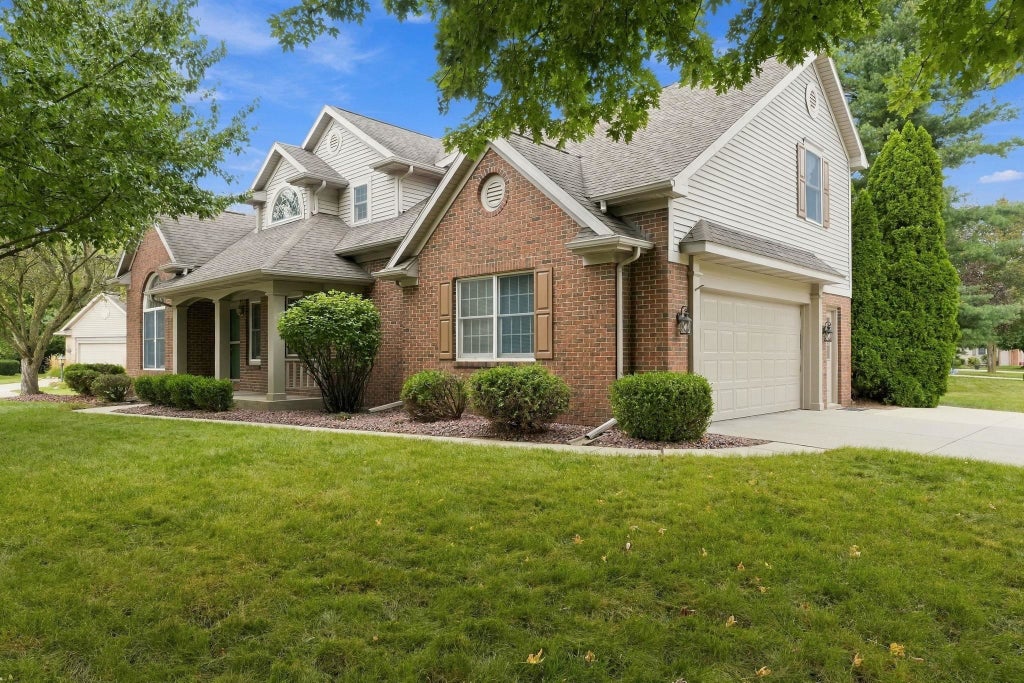 Photo of 1902 Kentfield Way, Goshen, IN 46526 (MLS # 202637512)