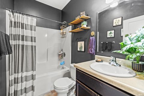 Tiny photo for 4845 Langhorn Trail, Lafayette, IN 47909 (MLS # 202626864)