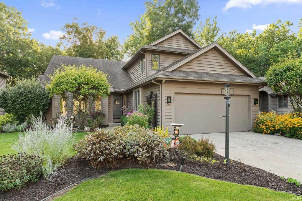 Photo of 3387 Bridgetown Road, Bristol, IN 46507 (MLS # 202634488)